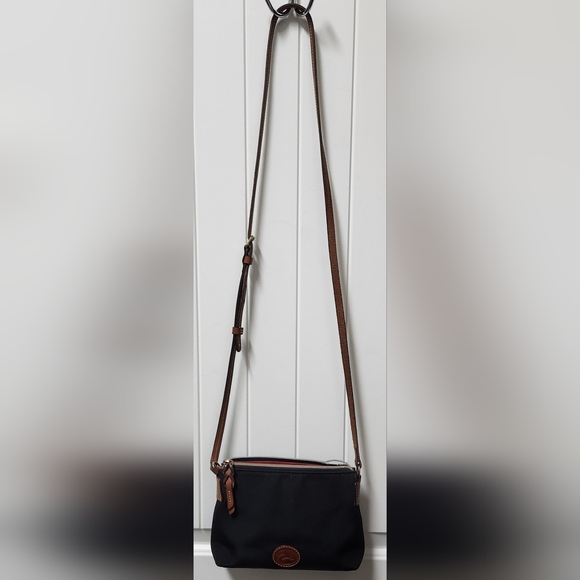 DOONEY & BOURKE Black Canvas and Leather Crossbody with COA - Picture 3 of 11